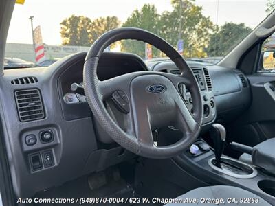 2007 Ford Escape Hybrid   - Photo 12 - Orange, CA 92868