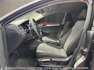 2018 Volkswagen Jetta 1.4T S   - Photo 6 - Orange, CA 92868