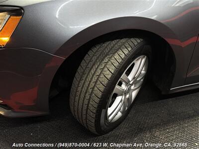 2018 Volkswagen Jetta 1.4T S   - Photo 29 - Orange, CA 92868