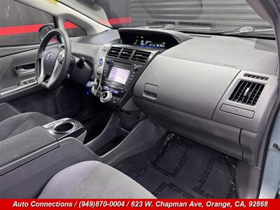 2013 Toyota Prius v Two - Photo 10 - Orange, CA 92868