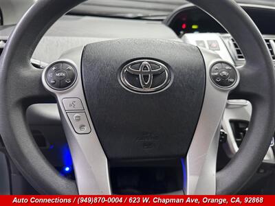 2013 Toyota Prius v Two - Photo 13 - Orange, CA 92868