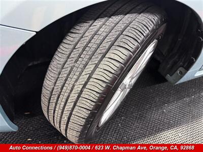 2013 Toyota Prius v Two - Photo 29 - Orange, CA 92868