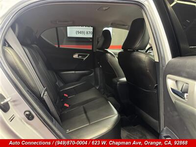 2012 Lexus CT 200h - Photo 8 - Orange, CA 92868