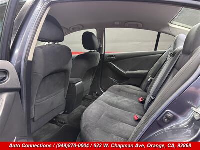 2011 Nissan Altima 2.5   - Photo 9 - Orange, CA 92868