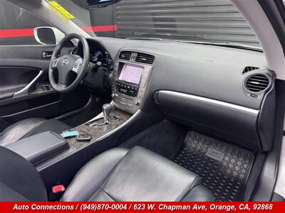 2013 Lexus IS 250C - Photo 9 - Orange, CA 92868