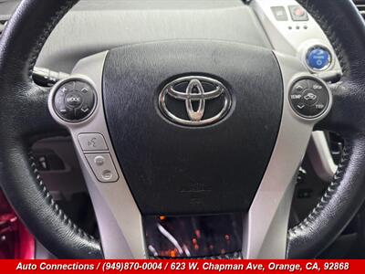 2014 Toyota Prius v Five   - Photo 13 - Orange, CA 92868