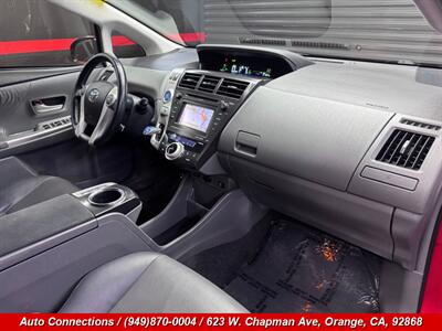 2014 Toyota Prius v Five   - Photo 10 - Orange, CA 92868