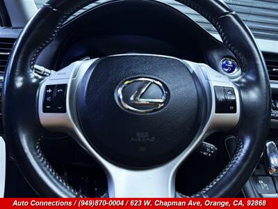 2013 Lexus CT 200h - Photo 13 - Orange, CA 92868