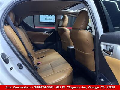 2013 Lexus CT 200h - Photo 8 - Orange, CA 92868