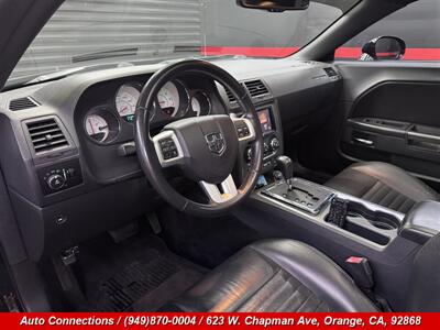 2013 Dodge Challenger R/T   - Photo 11 - Orange, CA 92868