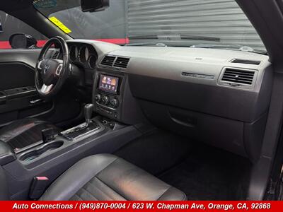 2013 Dodge Challenger R/T   - Photo 10 - Orange, CA 92868