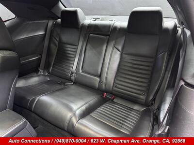 2013 Dodge Challenger R/T   - Photo 9 - Orange, CA 92868