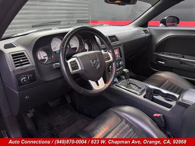 2013 Dodge Challenger R/T   - Photo 11 - Orange, CA 92868