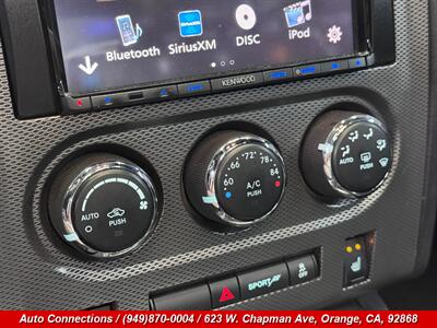 2013 Dodge Challenger R/T   - Photo 15 - Orange, CA 92868
