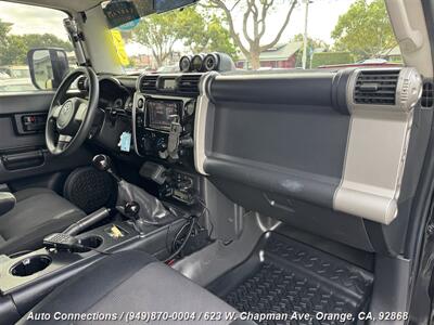 2008 Toyota FJ Cruiser   - Photo 10 - Orange, CA 92868