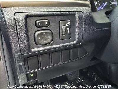 2014 Lexus CT 200h   - Photo 28 - Orange, CA 92868