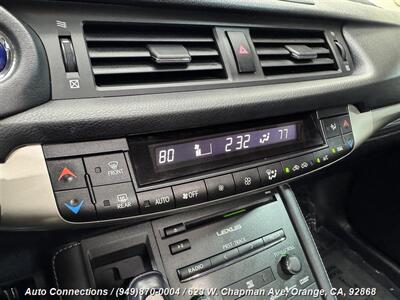 2014 Lexus CT 200h   - Photo 22 - Orange, CA 92868