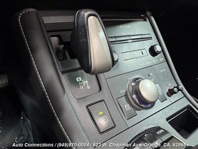 2014 Lexus CT 200h   - Photo 18 - Orange, CA 92868