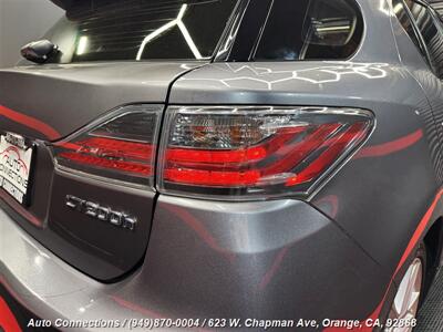 2014 Lexus CT 200h   - Photo 39 - Orange, CA 92868