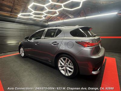 2014 Lexus CT 200h   - Photo 4 - Orange, CA 92868