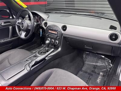 2012 Mazda MX-5 Miata Sport   - Photo 8 - Orange, CA 92868