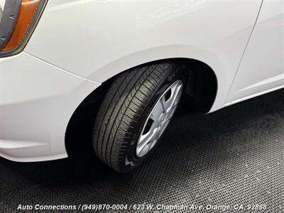 2013 Honda Fit   - Photo 27 - Orange, CA 92868