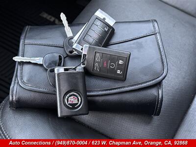 2013 Cadillac Escalade ESV Premium   - Photo 31 - Orange, CA 92868