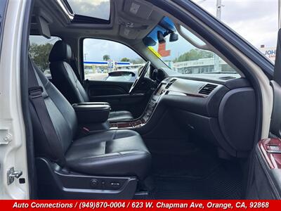 2013 Cadillac Escalade ESV Premium   - Photo 7 - Orange, CA 92868