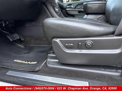 2013 Cadillac Escalade ESV Premium   - Photo 29 - Orange, CA 92868