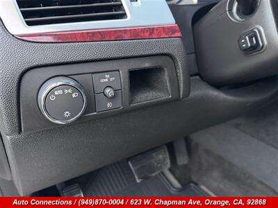 2013 Cadillac Escalade ESV Premium   - Photo 21 - Orange, CA 92868