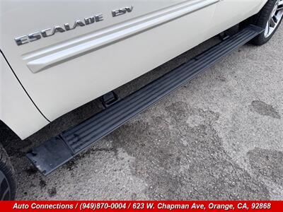 2013 Cadillac Escalade ESV Premium   - Photo 39 - Orange, CA 92868