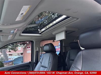 2013 Cadillac Escalade ESV Premium   - Photo 20 - Orange, CA 92868