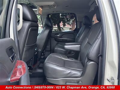 2013 Cadillac Escalade ESV Premium   - Photo 9 - Orange, CA 92868