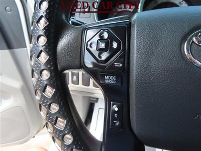 2015 Toyota Tacoma   - Photo 24 - Houston, TX 77074