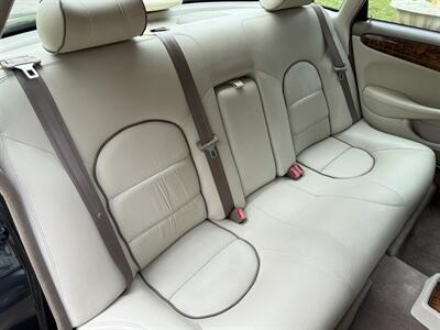 1998 Jaguar XJ8 Vanden Plas   - Photo 21 - Frostproof, FL 33843