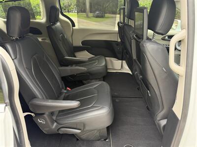 2018 Chrysler Pacifica Touring L Plus - Photo 24 - Frostproof, FL 33843