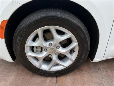 2018 Chrysler Pacifica Touring L Plus - Photo 80 - Frostproof, FL 33843