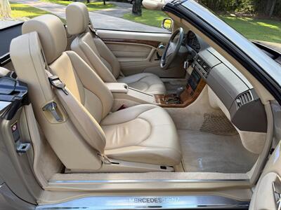 2000 Mercedes-Benz SL 500   - Photo 16 - Frostproof, FL 33843