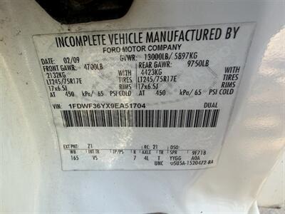 2009 Ford F-350 Super Duty XL  UTILITY WORK TRUCK - Photo 44 - Frostproof, FL 33843