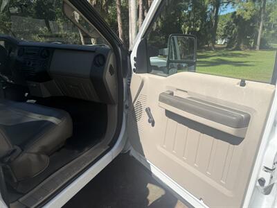 2009 Ford F-350 Super Duty XL  UTILITY WORK TRUCK - Photo 16 - Frostproof, FL 33843