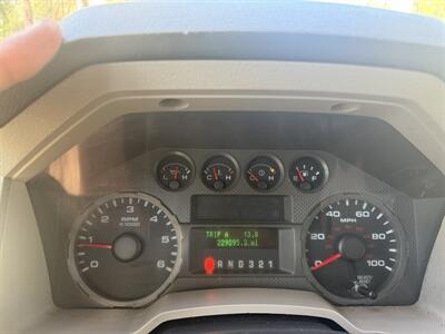 2009 Ford F-350 Super Duty XL  UTILITY WORK TRUCK - Photo 18 - Frostproof, FL 33843