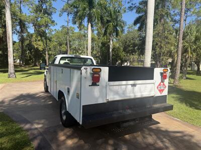 2009 Ford F-350 Super Duty XL  UTILITY WORK TRUCK - Photo 8 - Frostproof, FL 33843