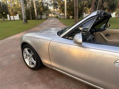 2005 Mazda MX-5 Miata LS   - Photo 44 - Frostproof, FL 33843