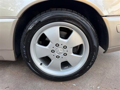 2000 Mercedes-Benz SL 500   - Photo 63 - Frostproof, FL 33843