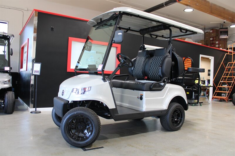 2025 EPIC E40 CA STREET LEGAL  
