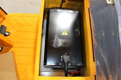 2026 TRICAMPO RANGER8X   - Photo 8 - Gilroy, CA 95020