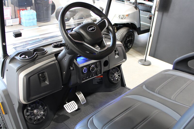 2025 EPIC E40FX CA STREET LEGAL   - Photo 5 - Gilroy, CA 95020