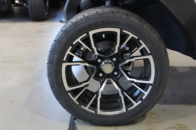 2026 SOLANA XA 4P CA STREET LEGAL - Photo 21 - Gilroy, CA 95020