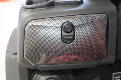 2025 EVOLUTION D6 D-MAX XT4 CA STREET LEGAL   - Photo 14 - Gilroy, CA 95020