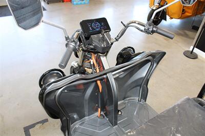 2026 TRICAMPO RANGER X8   - Photo 4 - Gilroy, CA 95020